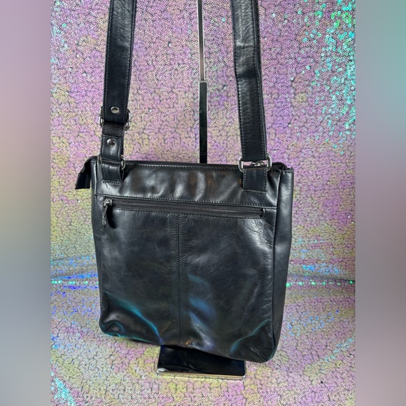 Two Black Leather Crossbody Bags - Picture 4 of 10